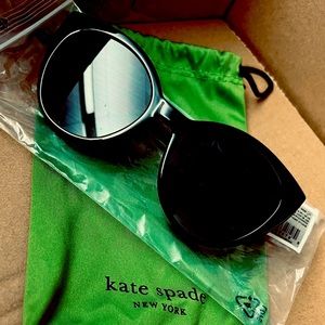 Kate Spade: Savannah’s - Black